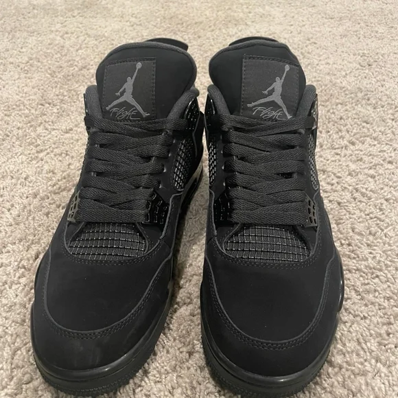 Jordan 4 retro black cat size 7 men’s